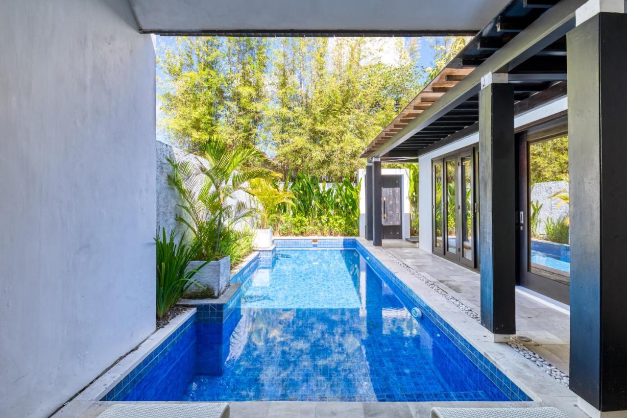 Villa Emas 2Br Private Pool Villa เซมินยัค ภายนอก รูปภาพ