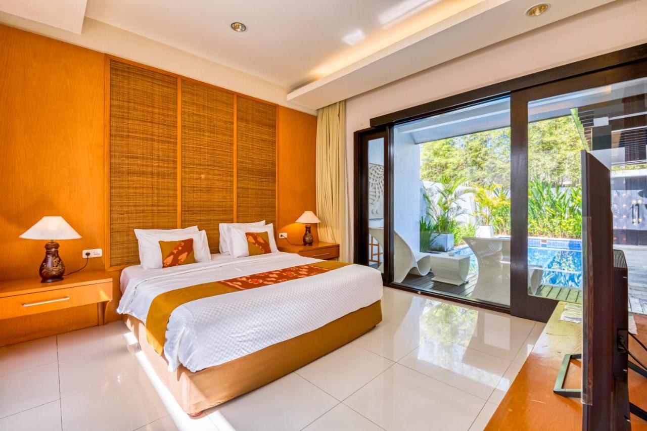 Villa Emas 2Br Private Pool Villa เซมินยัค ภายนอก รูปภาพ